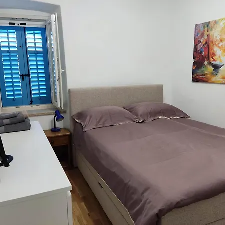 Casa Del Capitano Omišalj